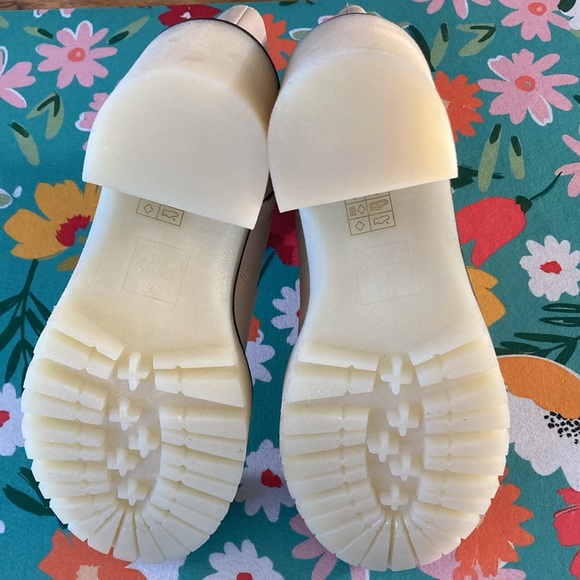 NWOT Oasis Society Anastasia Chelsea Style Platform Chunky Sole Boots Size 8 - Picture 11 of 12